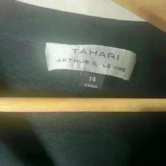 TAHARI ASL Women's Sheer Cutout Blazer - Picture 3 of 4